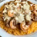 Arroz Con Pollo Y Camarones (Cheesy Chicken, Shrimp and Rice) Recipe