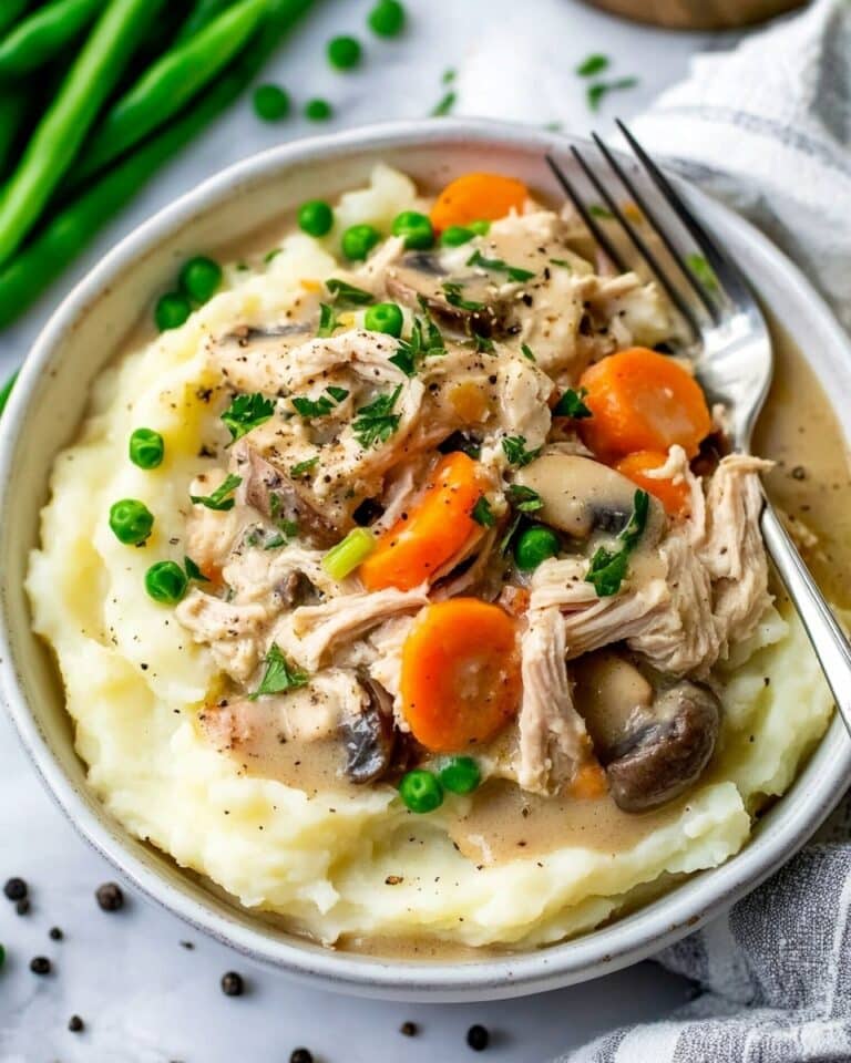 Creamy Slow Cooker Chicken Casserole with Mushrooms, Carrots, and Parsley Recipe
